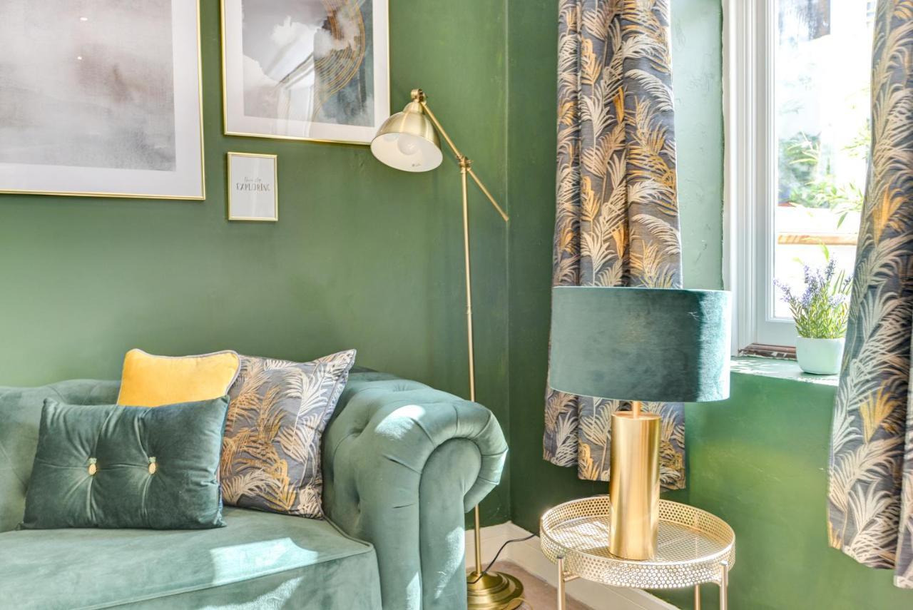 2 Bedroom Cosy Apartment, Powis Square - Okręg wyborczy Hove Zewnętrze zdjęcie