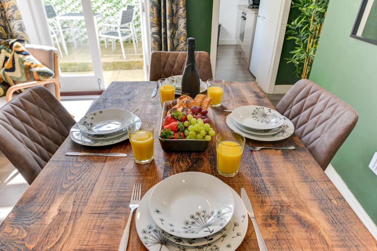2 Bedroom Cosy Apartment, Powis Square - Okręg wyborczy Hove Zewnętrze zdjęcie